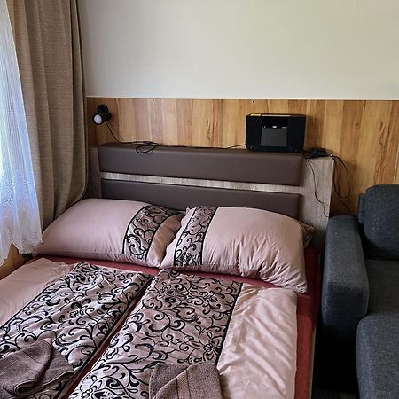 Areal Pauli Hotel เชสกา สกาลิเซ ภายนอก รูปภาพ