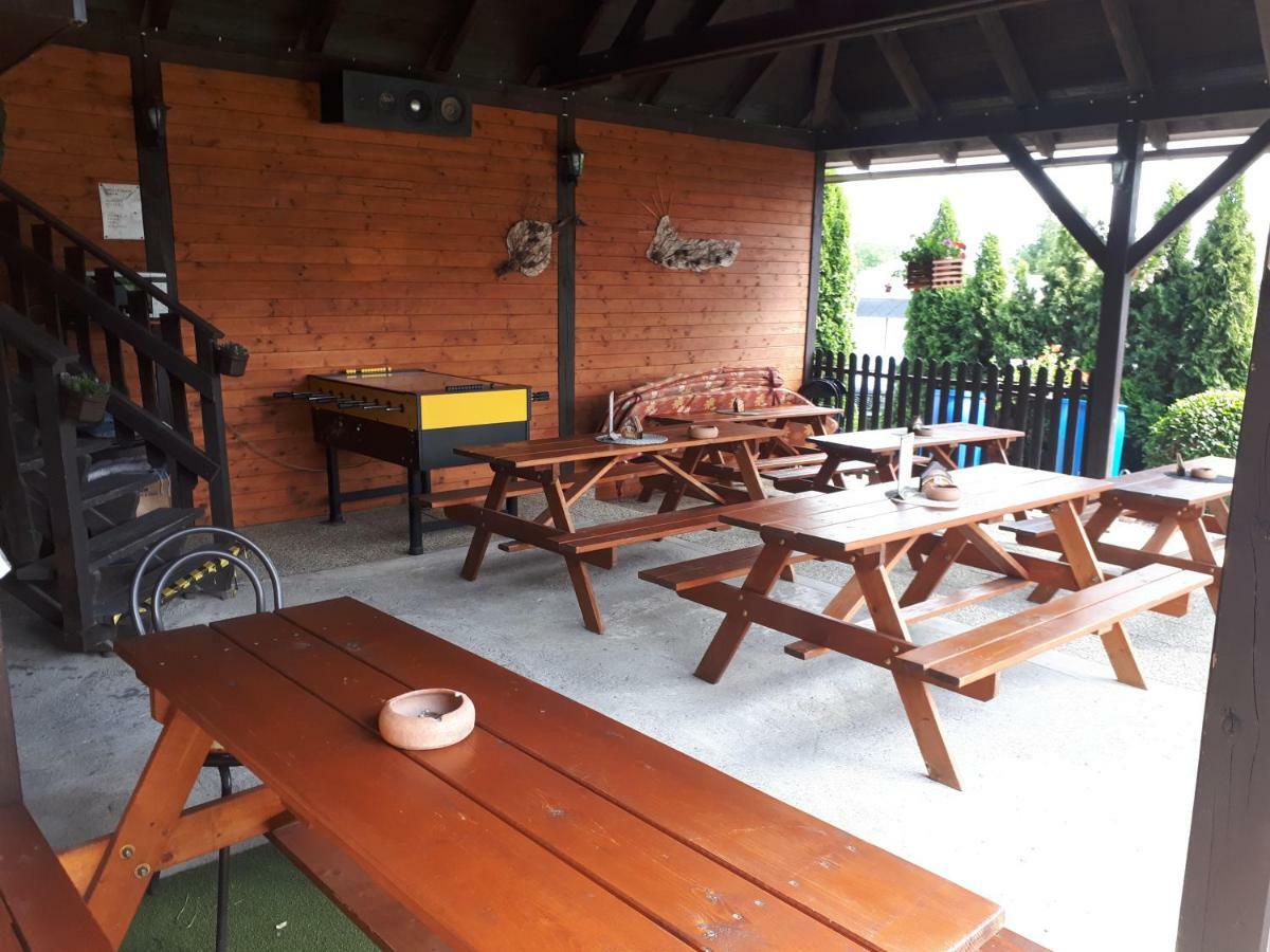 Areal Pauli Hotel เชสกา สกาลิเซ ภายนอก รูปภาพ